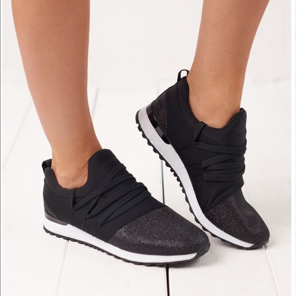 Fabutiq Shoes - BLACK LACE UP SNEAKERS